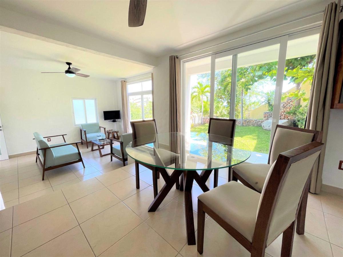 Villas & Resort Luz De Luna ซานตา ครูซ ฮัวทุลโก ภายนอก รูปภาพ
